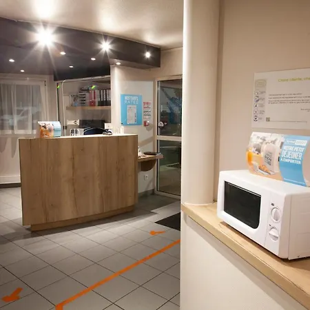 Kyriad Direct Clermont Ferrand Nord Gerzat