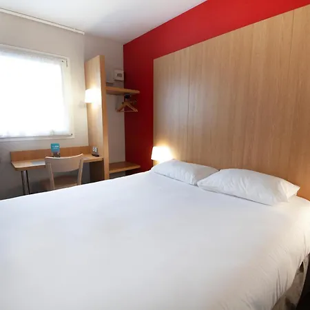 Kyriad Direct Clermont Ferrand Nord Gerzat